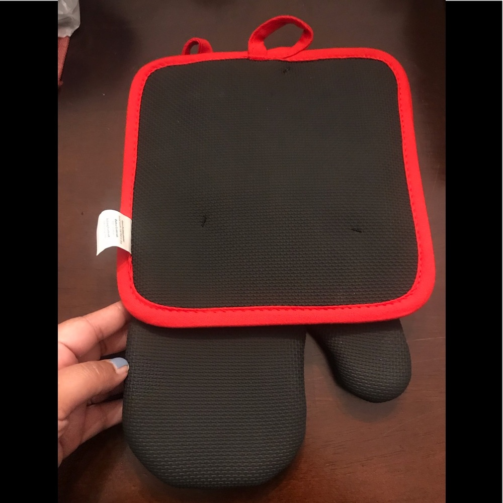 NWOT-MICKEY MOUSE OVEN MITT & POTHOLDER W/GRIP! - Picture 3 of 5